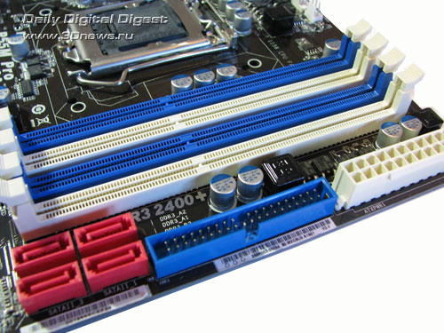  ASRock P55M Pro DIMMs 