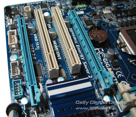  Gigabyte H55M-UD2H слоты 