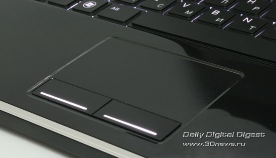  Dell Studio XPS 16. Сенсорная панель и индикаторы состояния 