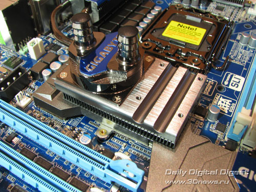  Gigabyte X58A-UD9 северный мост 