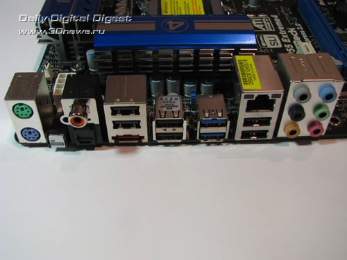  ASRock P55 Extreme4 задняя панель 