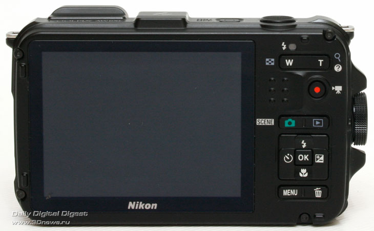  Nikon Coolpix AW100 Вид сзади 