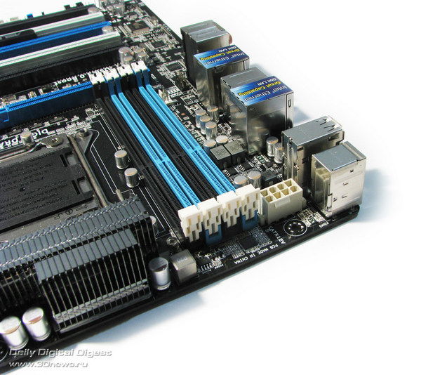  ASUS P9X79 WS разъем питания 
