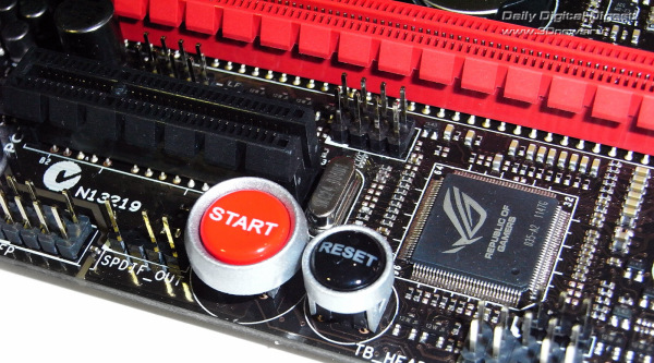  ASUS Maximus V Gene кнопки 