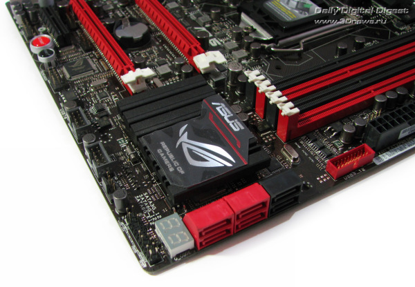  ASUS Maximus V Gene угол 