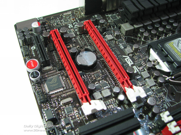  ASUS Maximus V Gene слоты 