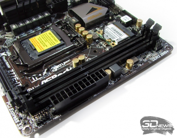  ASRock Z77E-ITX DIMMs 