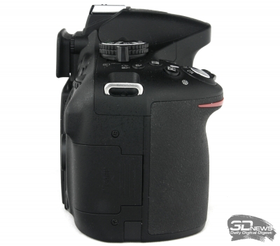  Nikon D5200 &mdash; вид слева и справа 
