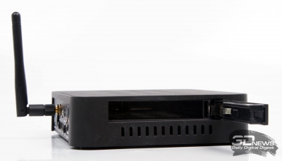  Dune HD TV-303D &mdash; левый торец 
