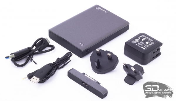  Комплект поставки Seagate Wireless Plus 