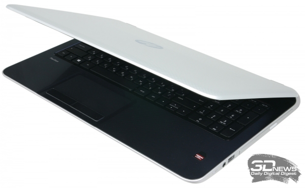  HP Pavilion 15-n029sr: lid design 