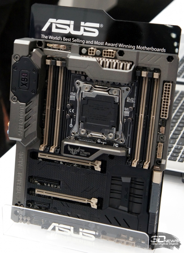  ASUS TUF Sabertooth X99 