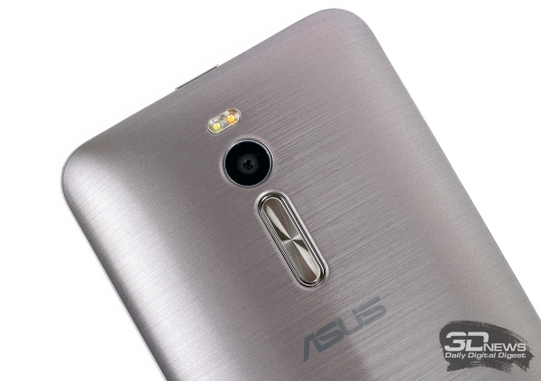  ASUS Zenfone 2 &ndash; основная камера 