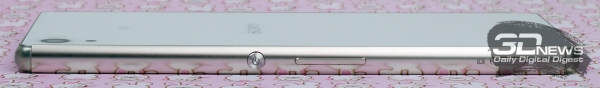  Sony Xperia Z3+ &ndash; правый торец 