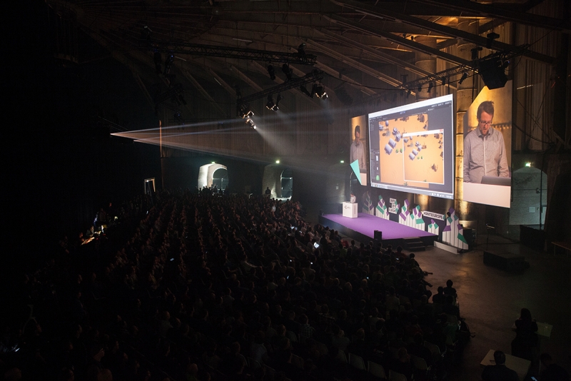  Площадка для проведения Unite 2015 - бывший газгольдер - отлично подходит для крупных мероприятий 