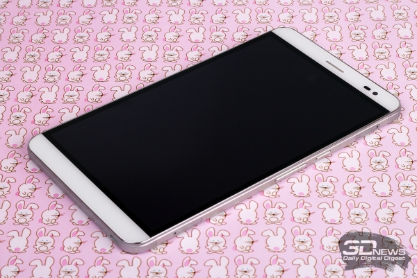  Huawei MediaPad X2 &ndash; лицевая панель 