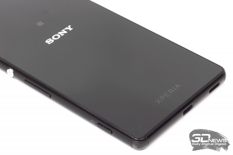  Sony Xperia M5 &ndash; нижний торец 