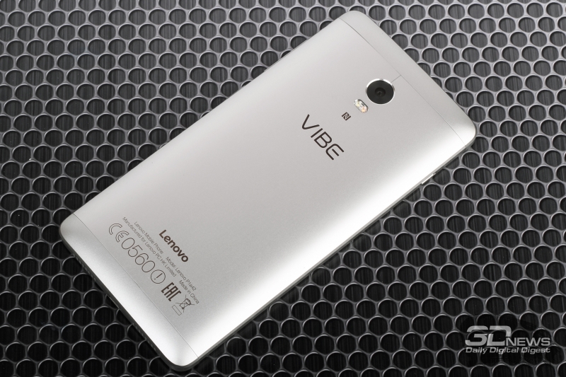  Lenovo VIBE P1 &ndash; задняя панель 