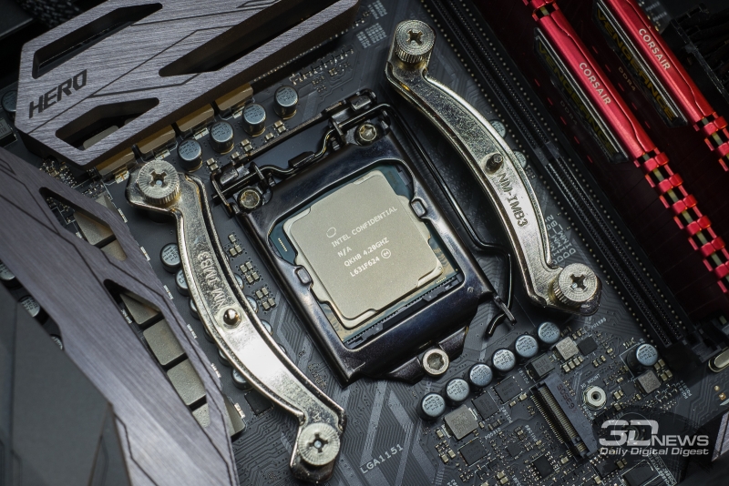  Слева &ndash; Core i7-7700K (Kaby Lake), справа &ndash; Core i7-6600K (Skylake) 