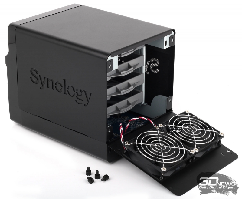  Дисковый отсек Synology DS414j 