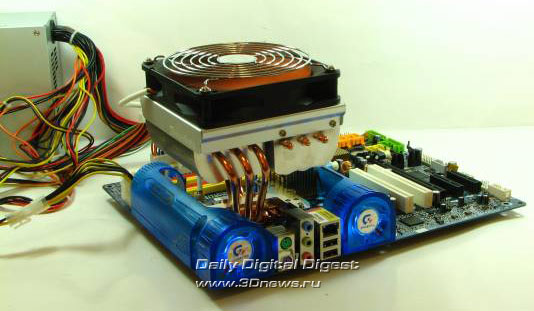  Gigabyte G1975X в перспективе 