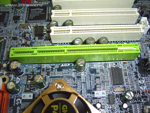  Gigabyte 8PENXP AGP 